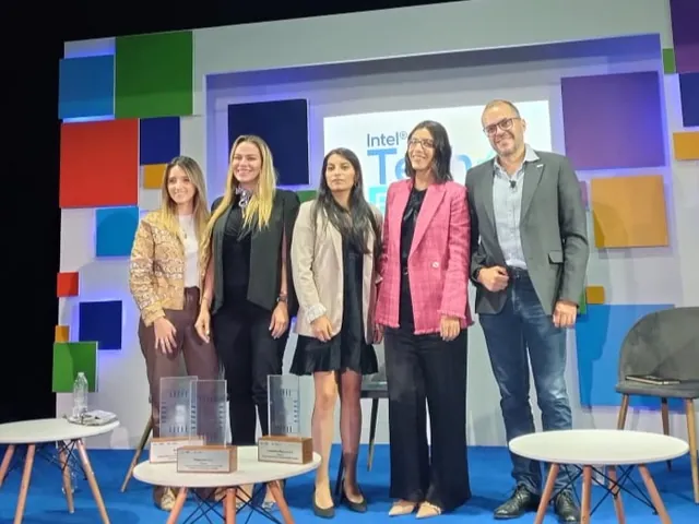Intel presenta a los ganadores de Tech for Good que premia a agentes de cambio