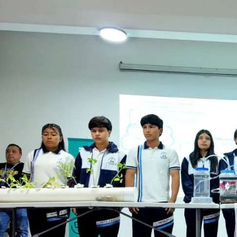Más de 20 mil docentes de México reciben capacitación STEM para el siglo XXI