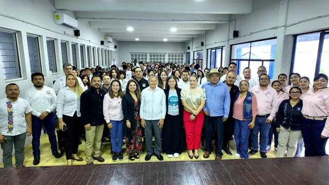 Fundación MetLife y Movimiento STEM+ capacitan a más de 20 mil docentes en competencias del siglo XXI